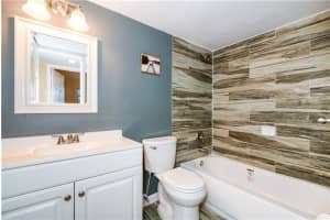 9800 N Hollybrook Lake Dr 309, Pembroke Pines, FL 33025 - MLS#F10507965
