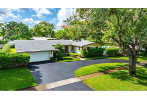 362 S Fig Tree Ln, Plantation, FL 33317 Sold 07/18/25