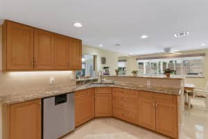 5231 NE 14th Ter, Fort Lauderdale, FL 33334 Sold 07/28/25