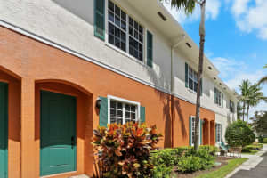 712 SW 1st Dr 712, Pompano Beach, FL 33060 Sold 09/22/25