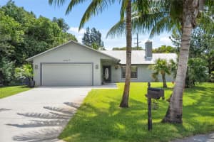6361 SE Phillips Bend Avenue, Stuart, FL 34997 - MLS#F10508042