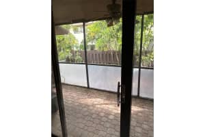 7650 NW 79th Ave M5, Tamarac, FL 33321 - MLS#F10508055