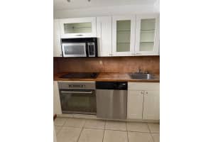 4255 N University Dr 207, Sunrise