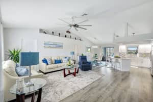28 SW 21st Ave, Cape Coral, FL 33991 - MLS#F10508115