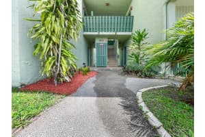 8921 NW 28th Dr B, Coral Springs, FL 33065 - MLS#F10508132