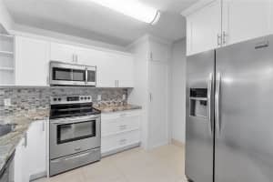 1030 CORAL CLUB DR 1030, Coral Springs, FL 33071 Sold 07/25/25