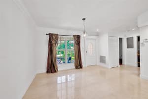 8650 SW 16th St, Pembroke Pines, FL 33025 - MLS#F10508233