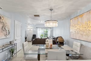 7856 Dixie Beach Cir 7856, Tamarac, FL 33321 - MLS#F10508253