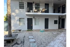 600 NE 46th Ct 10, Oakland Park, FL 33334 - MLS#F10508259