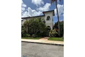 2987 Nw 36th Way, Lauderdale Lakes