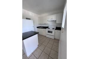 701 SW 14th Ave 5, Fort Lauderdale, FL 33312 - MLS#F10508311