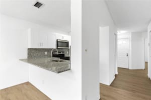 1084 Coral Club Dr 1084, Coral Springs, FL 33071 Sold 08/29/25