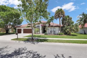 2100 NW 127th Avenue, Pembroke Pines, FL 33028 - MLS#F10508340