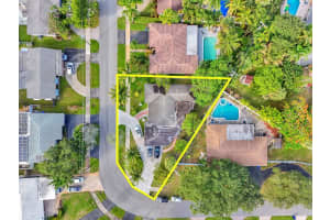 2732 NW 9th Ter, Wilton Manors, FL 33311 - MLS#F10508351