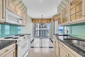 16445 Collins Ave 1026, Sunny Isles Beach, FL 33160 - MLS#F10508376