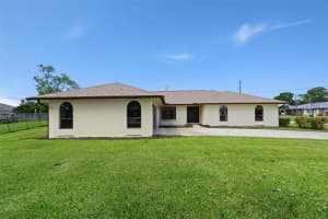 771 NE Jordan Ter, Port Saint Lucie, FL 34983 Sold 08/25/25