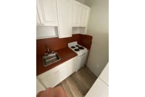 102 Menores Avenue 11, Coral Gables, FL 33134 - MLS#F10508481