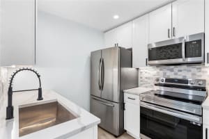 825 NW 13th St 101, Boca Raton, FL 33486 - MLS#F10508493