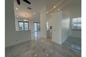 916 Savannah Falls Dr, Weston, FL 33327 - MLS#F10508502