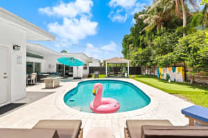 20000 Highland Lakes Blvd, Miami, FL 33179 Sold 09/25/25