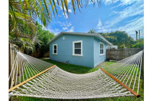 100 NE 12th St, Fort Lauderdale, FL 33304 - MLS#F10508645