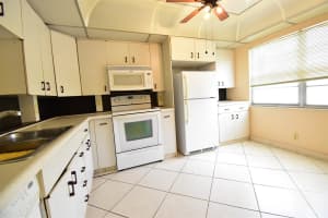 2805 Victoria Way H2, Coconut Creek, FL 33066 Sold 12/05/25