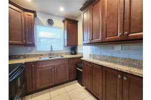 664 SE 20th Ave 26, Deerfield Beach, FL 33441 Sold 09/18/25