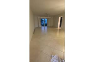 230 N Federal Hwy 104, Deerfield Beach