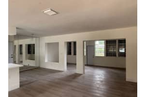 237 E Ilex Dr, West Palm Beach, FL 33403 - MLS#F10508762