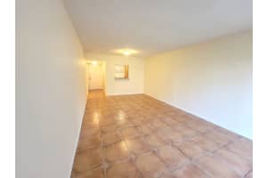 3600 NW 21st St 103, Lauderdale Lakes, FL 33311 - MLS#F10508803