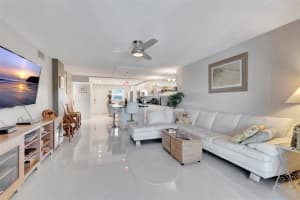 5900 NE 7th Ave 304 N, Boca Raton, FL 33487 - MLS#F10508817