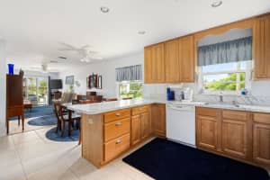 61 Woodland Dr, Vero Beach, FL 32962 Sold 10/01/25