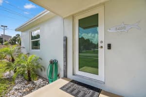 6400 Oak St, Hollywood, FL 33024 Sold 08/28/25