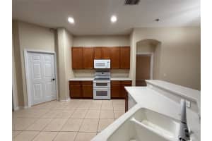 1270 SW Aragon Ave, Port Saint Lucie, FL 34953 - MLS#F10508868
