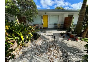 642 NE 16th St, Fort Lauderdale, FL 33304 - MLS#F10508882