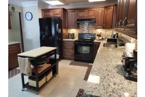 702 SW Belmont Cir, Port Saint Lucie, FL 34953 - MLS#F10508891