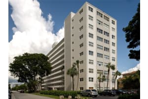 2555 NE 11th St 403, Fort Lauderdale, FL 33304 - MLS#F10508905