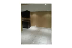 8002 NW 27th Pl, Sunrise, FL 33322 - MLS#F10508949
