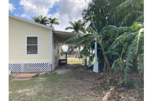 179 S Barfield Hwy 1, Pahokee, FL 33476 - MLS#F10508956