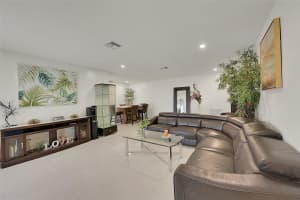 521 SW 40th Ct, Coral Gables, FL 33134 - MLS#F10508957