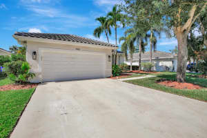 19150 NW 23rd Ct, Pembroke Pines, FL 33029 Sold 07/31/25
