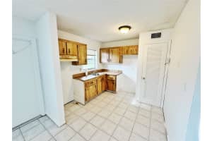 5186 NE 6th Ave 709, Oakland Park, FL 33334 Sold 08/25/25