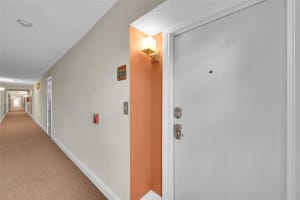 1920 NE 1st Ter 212, Wilton Manors, FL 33305 - MLS#F10508996