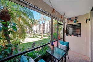 5100 Las Verdes Cir 114, Delray Beach, FL 33484 Sold 12/22/25