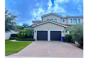 5812 E Brookfield Cir E, Hollywood