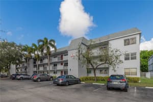 8305 NW 61ST Street C215, Tamarac, FL 33321 - MLS#F10509067