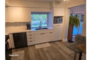 4070 NE 16th Ave, Oakland Park, FL 33334 - MLS#F10509072