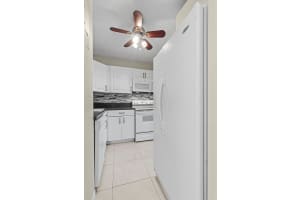 751 Pine Dr 204, Pompano Beach, FL 33060 - MLS#F10509078