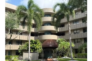 900 Colony Point Cir 407, Pembroke Pines