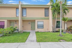 9220 NW 14th St 272, Hollywood, FL 33024 - MLS#F10509094